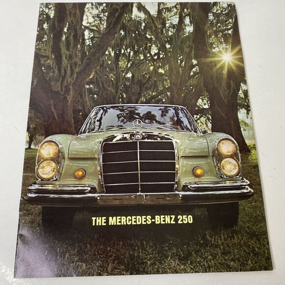 Vintage 1966 Mercedes-Benz 250 Automobile Dealer Sales Brochure Catalog - Picture 1 of 5